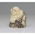 netsuke Hotei. fildes natural. perioada Meiji. Japonia cca 1880-1910